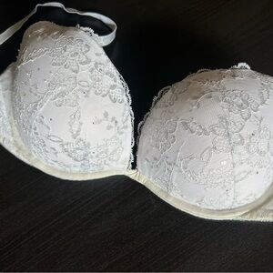 Victoria's Secret White Lace Bra